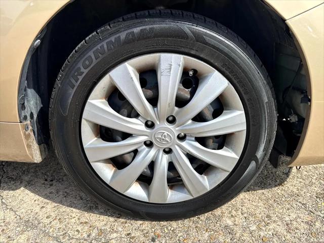 used 2013 Toyota Corolla car