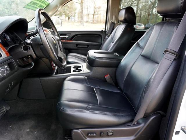 used 2014 Chevrolet Suburban car