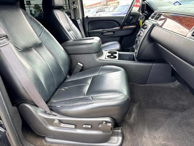 used 2014 GMC Yukon car