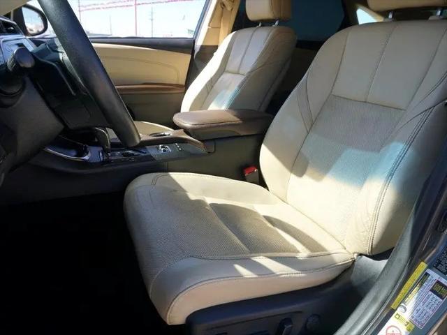 used 2013 Toyota Avalon car, priced at $15,990