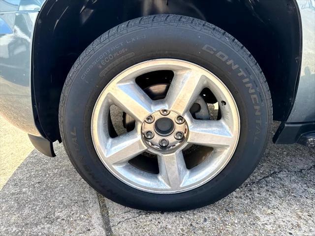 used 2008 Chevrolet Suburban car