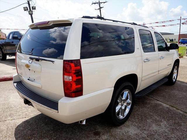 used 2013 Chevrolet Suburban car, priced at $17,500