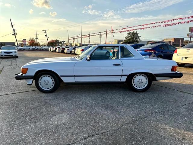 used 1986 Mercedes-Benz 560 car, priced at $24,950