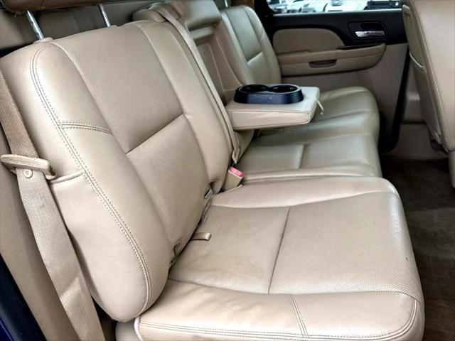 used 2013 Chevrolet Avalanche car