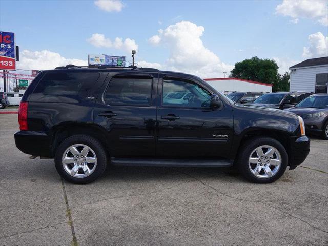 used 2012 GMC Yukon car, priced at $15,990