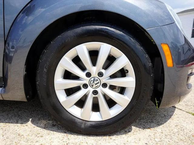 used 2014 Volkswagen Beetle car, priced at $13,990