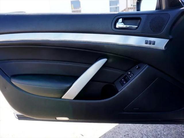 used 2014 INFINITI Q60 car, priced at $19,990