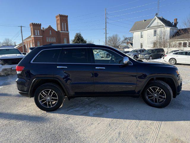 used 2017 Jeep Grand Cherokee car