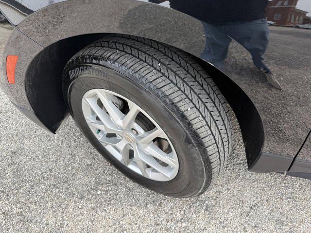 used 2022 Chevrolet Equinox car, priced at $22,999