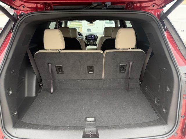 used 2023 Chevrolet Traverse car