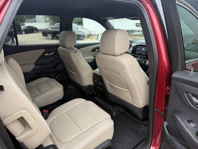 used 2023 Chevrolet Traverse car