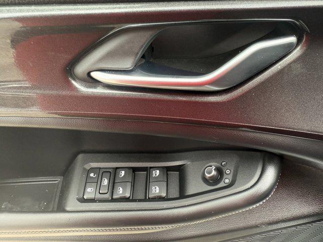 used 2023 Jeep Grand Cherokee car, priced at $30,999