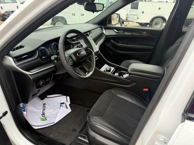 used 2023 Jeep Grand Cherokee car, priced at $30,999