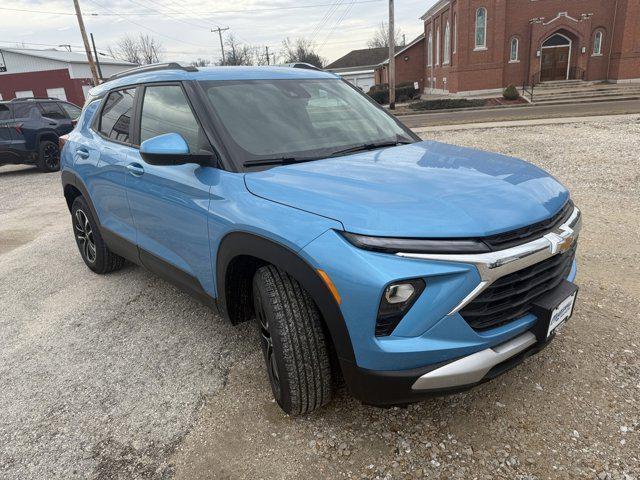 new 2025 Chevrolet TrailBlazer car, priced at $27,375