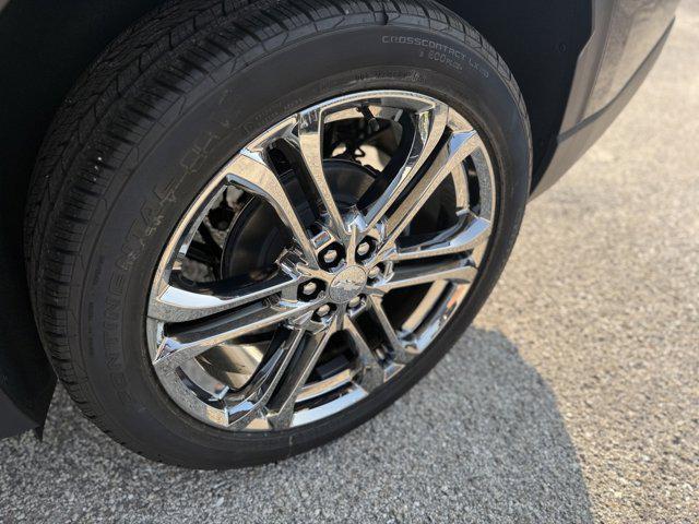 new 2025 Chevrolet Traverse car, priced at $49,540