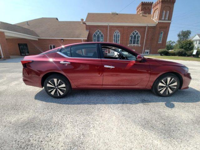 used 2022 Nissan Altima car, priced at $26,999