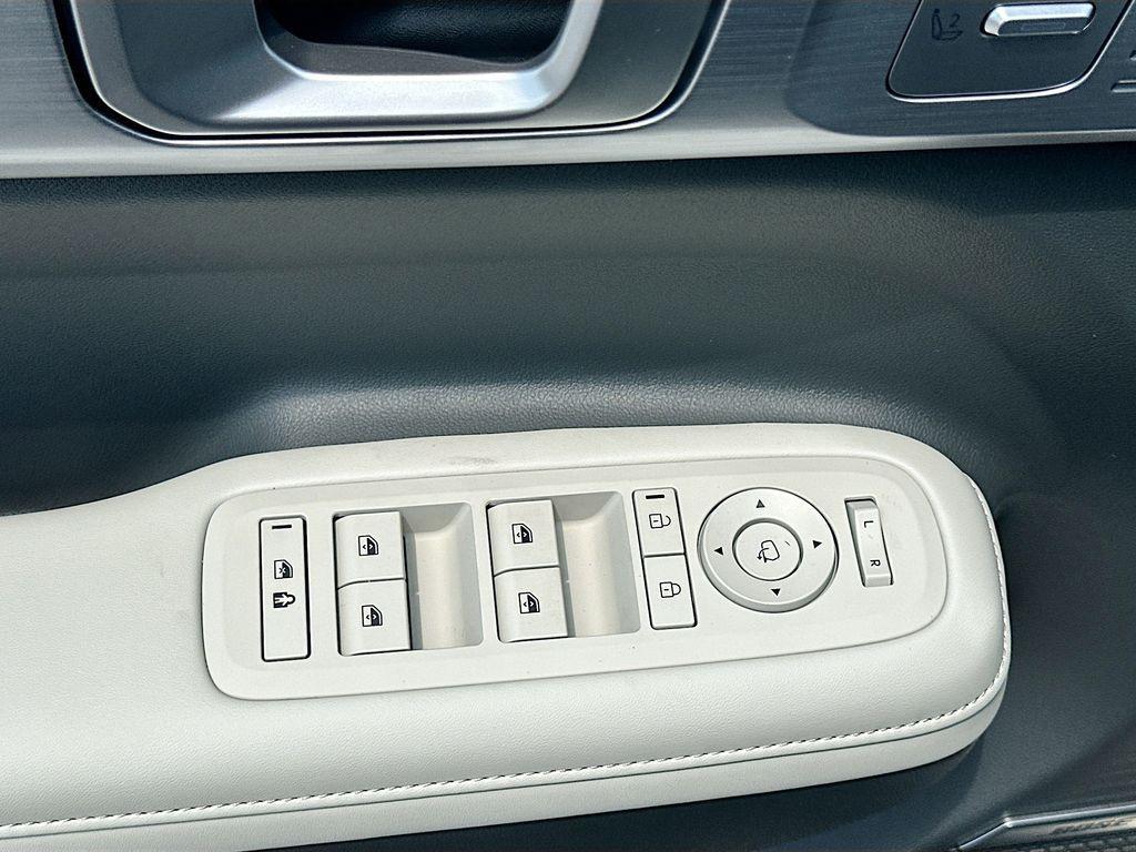 new 2025 Hyundai SANTA FE HEV car