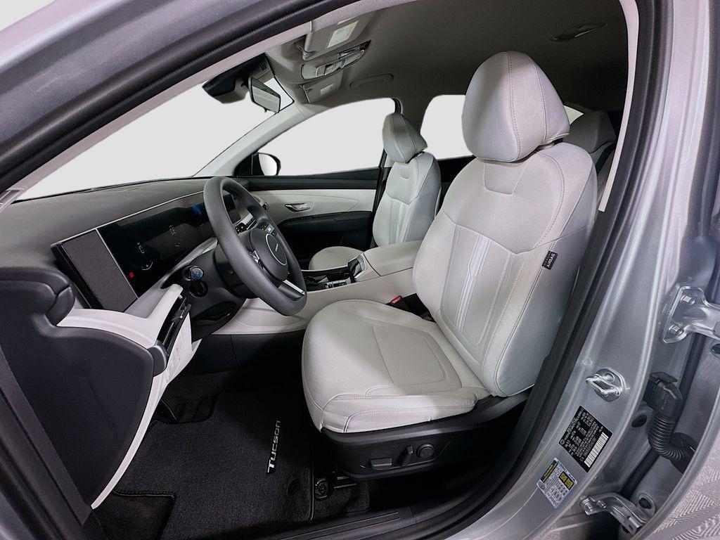 new 2025 Hyundai Tucson car, priced at $33,125