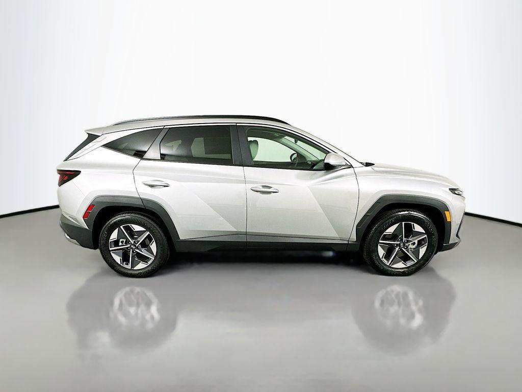 new 2025 Hyundai Tucson car, priced at $33,125