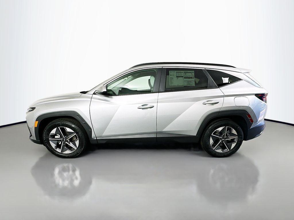 new 2025 Hyundai Tucson car, priced at $33,125