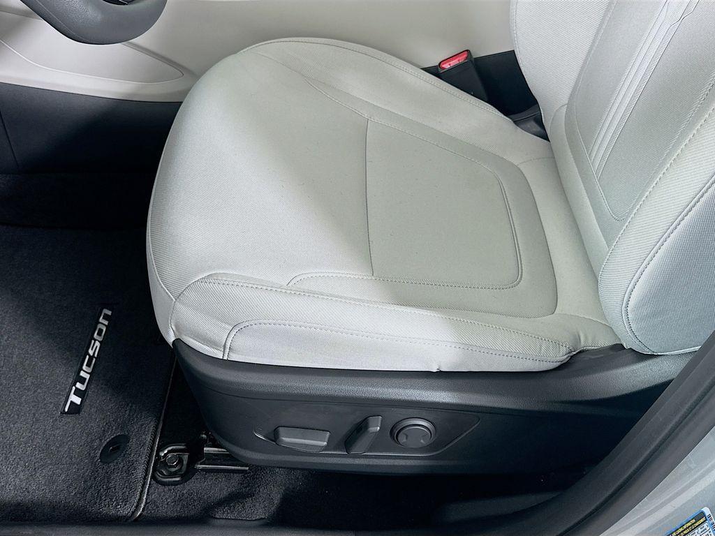 new 2025 Hyundai Tucson car, priced at $33,125