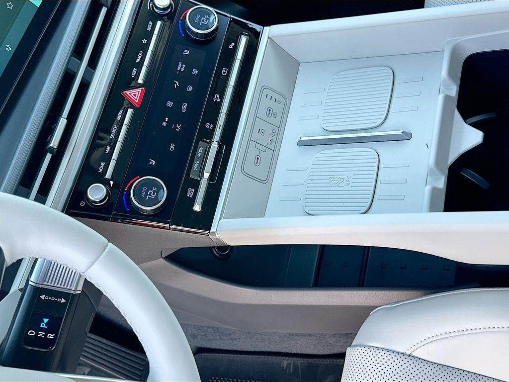 new 2025 Hyundai Santa Fe car, priced at $39,700