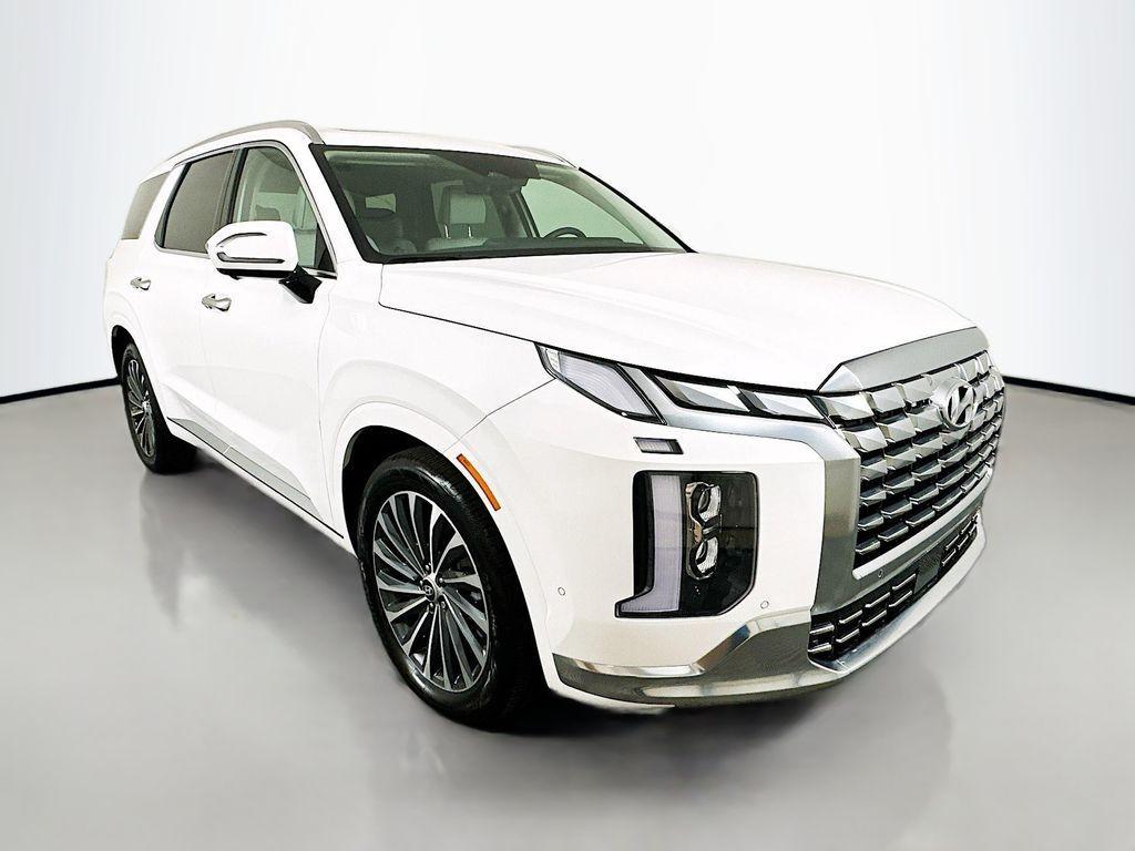 used 2025 Hyundai Palisade car, priced at $49,999
