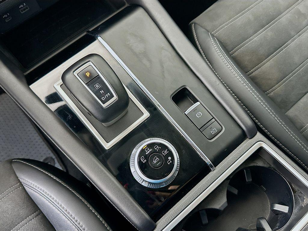 used 2022 Mitsubishi Outlander car, priced at $19,599