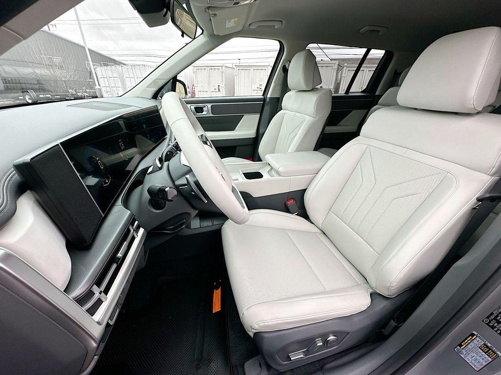 new 2025 Hyundai Santa Fe car, priced at $38,900