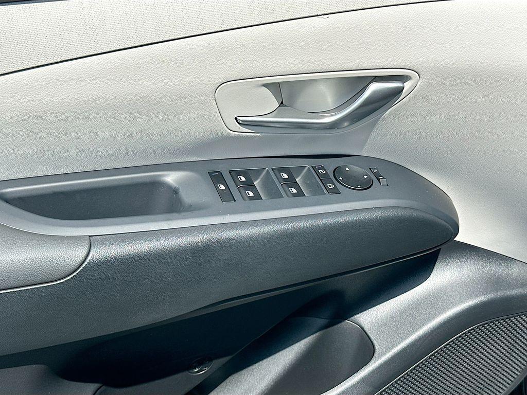 new 2025 Hyundai Tucson car, priced at $35,355