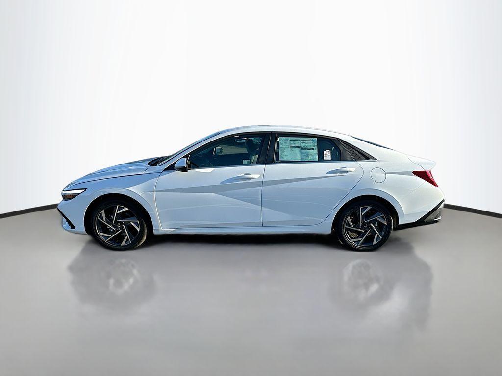 new 2025 Hyundai Elantra HEV car, priced at $31,585