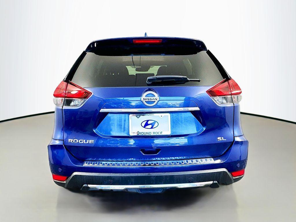 used 2020 Nissan Rogue car, priced at $18,332