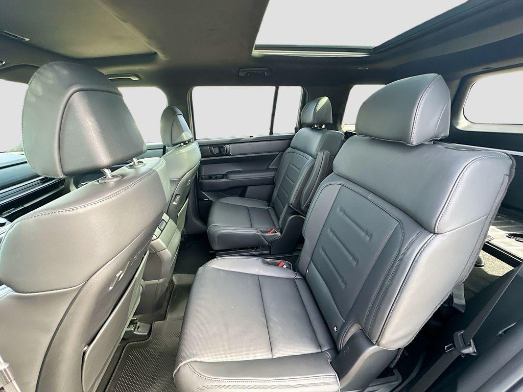 new 2025 Hyundai Santa Fe car, priced at $49,275