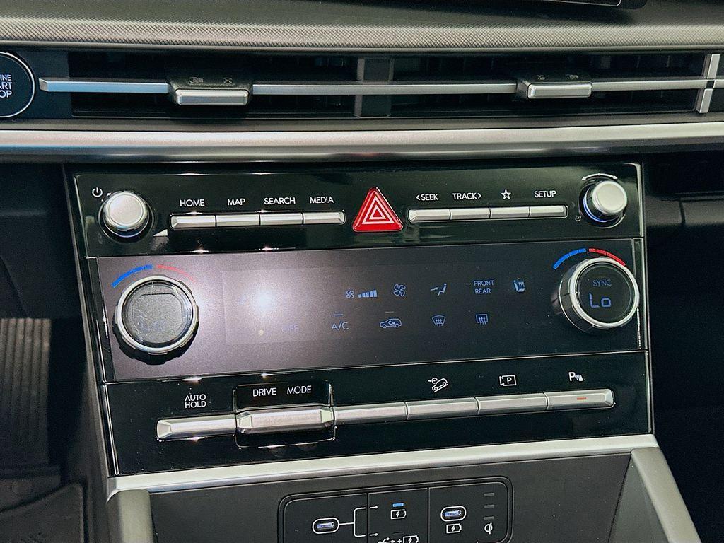 used 2025 Hyundai SANTA FE HEV car, priced at $36,999