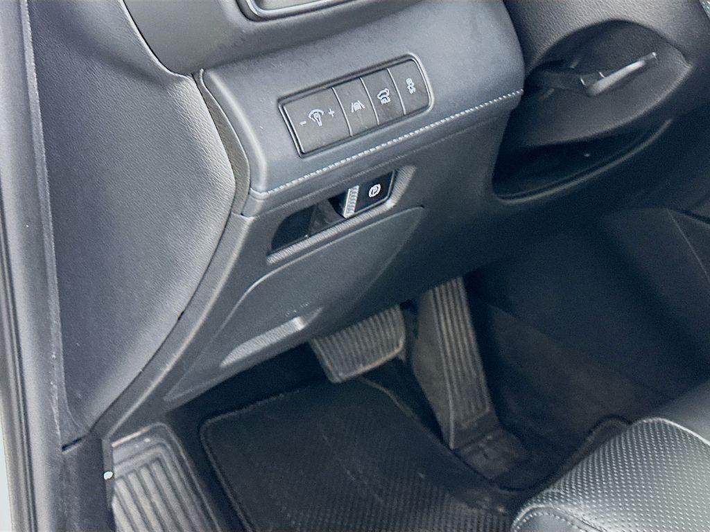 used 2022 Hyundai Santa Fe car, priced at $23,100