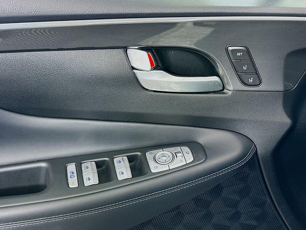 used 2022 Hyundai Santa Fe car, priced at $23,100