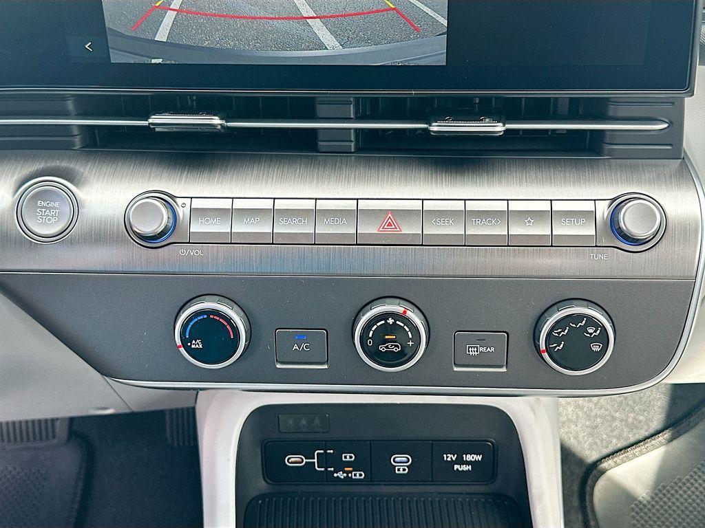 new 2025 Hyundai Kona car, priced at $26,580