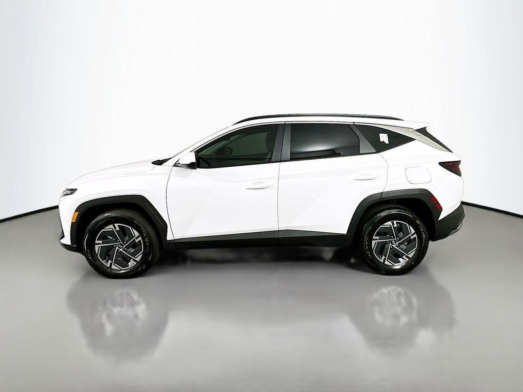 new 2025 Hyundai Tucson Hybrid car, priced at $35,760