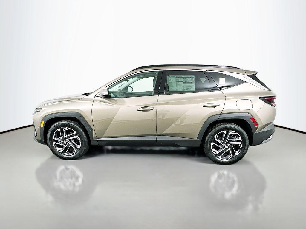 new 2026 Hyundai TUCSON Hybrid car, priced at $44,470