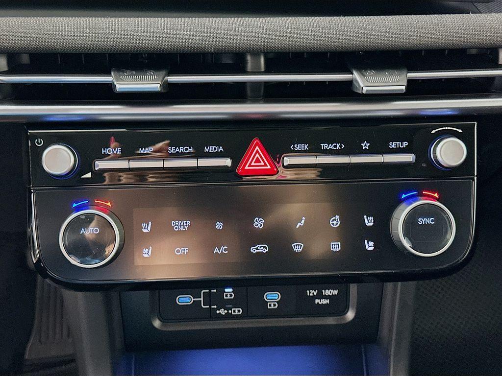 new 2026 Hyundai TUCSON Hybrid car, priced at $44,470