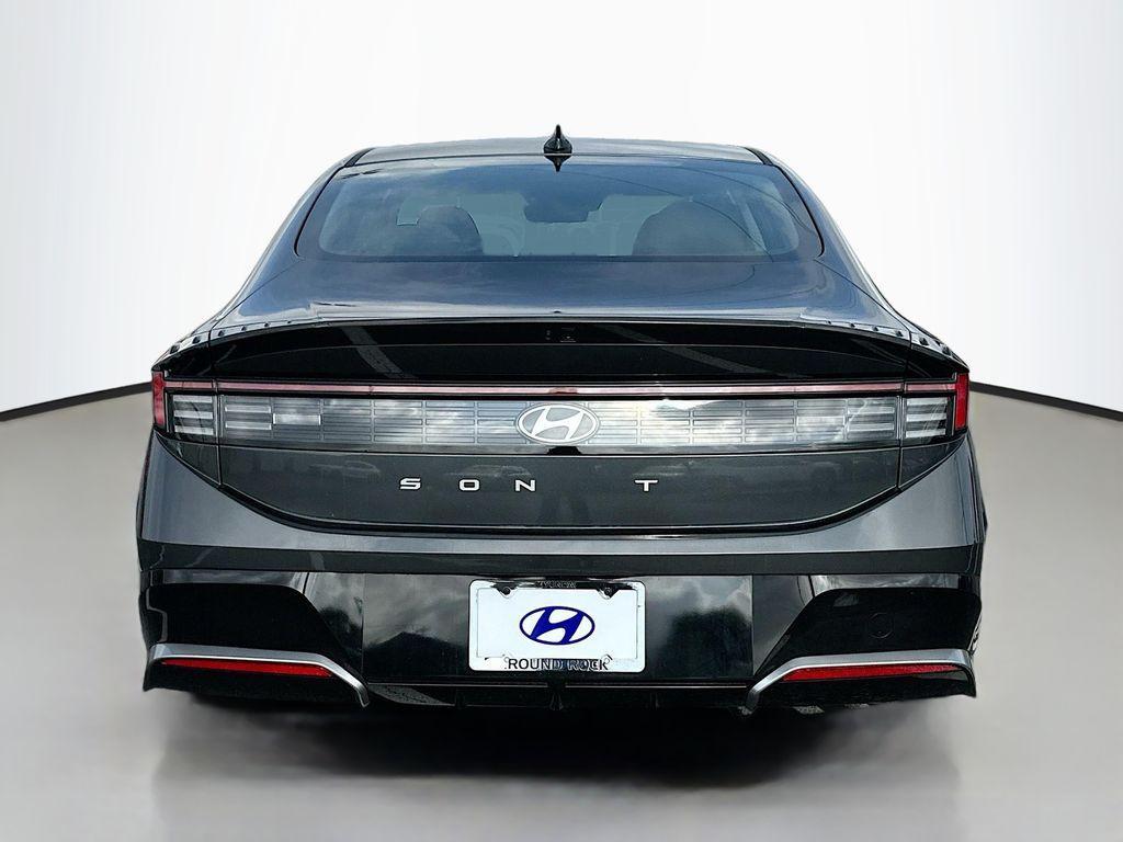new 2025 Hyundai Sonata car, priced at $29,998