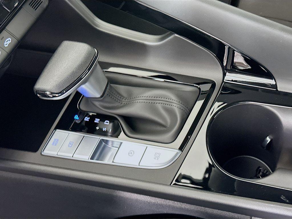 new 2025 Hyundai ELANTRA HEV car, priced at $27,805