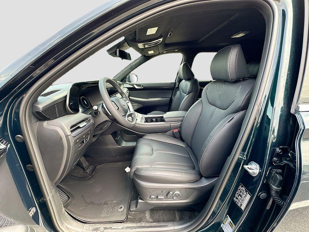 new 2025 Hyundai Palisade car, priced at $55,875