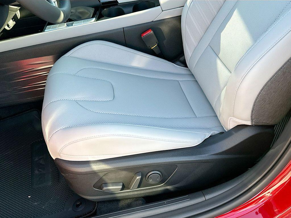 new 2025 Hyundai Elantra car, priced at $28,890