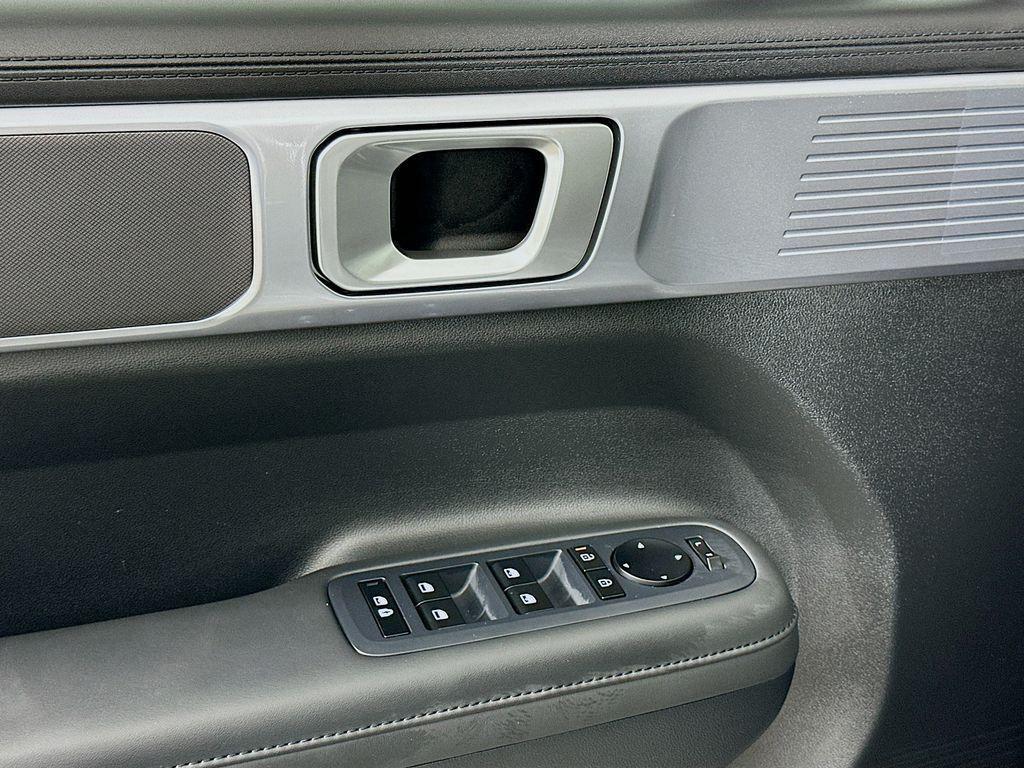 used 2024 Hyundai Santa Fe car, priced at $35,999