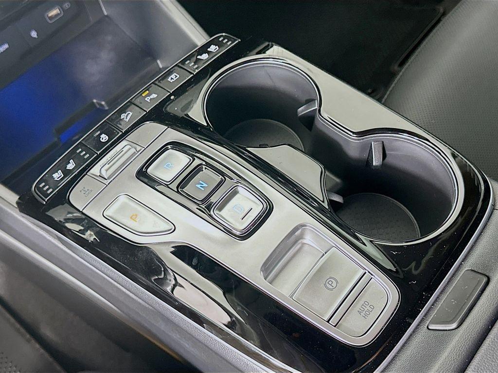 used 2024 Hyundai TUCSON Hybrid car, priced at $37,500