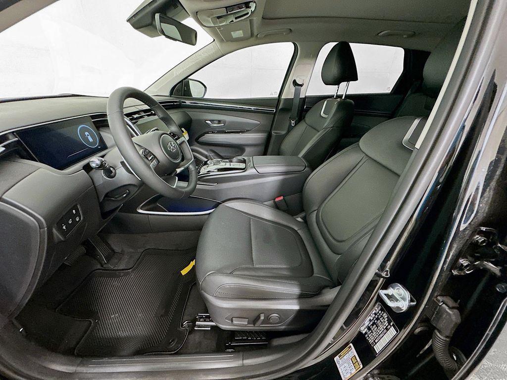 used 2024 Hyundai TUCSON Hybrid car, priced at $37,500