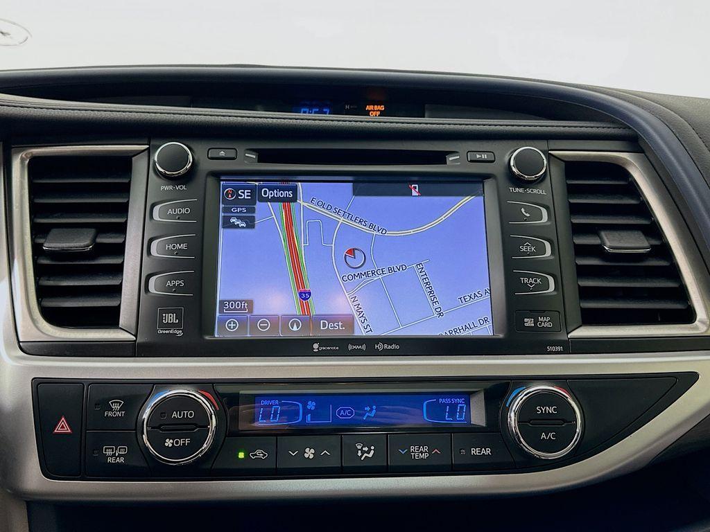 used 2018 Toyota Highlander car, priced at $24,268