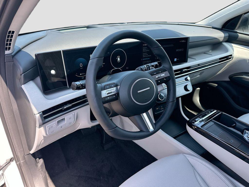 new 2025 Hyundai TUCSON Hybrid car, priced at $43,925