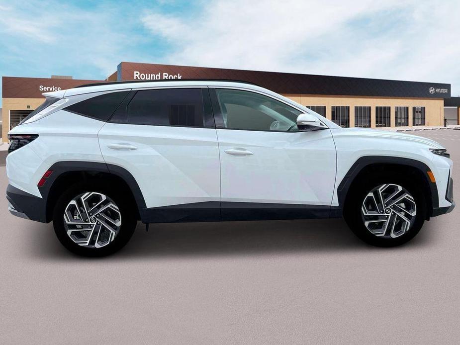 new 2025 Hyundai Tucson Hybrid car, priced at $43,684